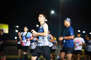 BIB: 6940
                            <button type="button" onclick="openModal(22909694)" class="btn btn-primary btn-sm float-right btn-popup" data-toggle="modal" data-target=".modal-high-quality">
                        <i class="fas fa-shopping-cart"></i> Add to Cart
                    </button>
                                            <button type="button" onclick="isThisMe(22909694, true)" class="btn btn-success btn-sm float-right btn-popup btn-isme hidden" data-toggle="tooltip" data-placement="bottom" title="นี่คือรูปของคุณใช่ไหม คลิกที่นี่เพื่อเอาเข้าอัลบั้ม">
                        <i class="fas fa-plus"></i> Add to album
                    </button>
                    <button type="button" onclick="isThisMe(22909694, false)" class="btn btn-warning btn-sm float-right btn-popup btn-isnotme hidden">
                        <i class="fas fa-ban"></i> Remove from album
                    </button>